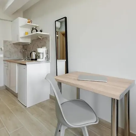 Caravanserai Studio 7 * Θεσσαλονίκη